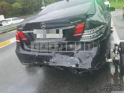 Photo 1 of 14: 2015 Mercedes-Benz E220 BlueTec — Korean insurance auction