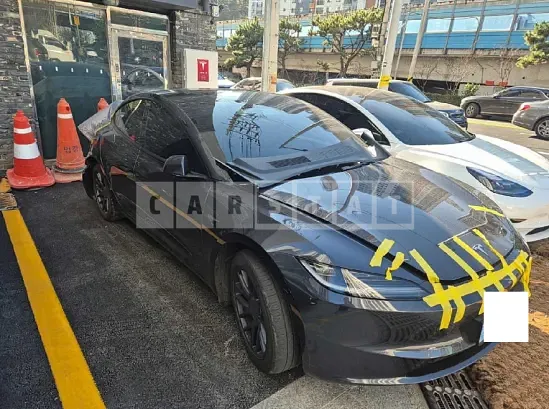 Photo 2 of 9: 2025 Tesla Model 3 RWD, VIN LRW3E7FS2SC578762 — Korean insurance auction