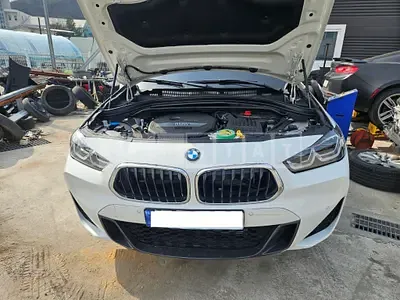 2023 BMW X2 xDrive20i