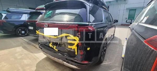 Photo 2 of 50: 2021 Kia Carnival — Korean insurance auction