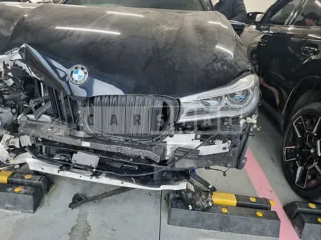 Photo 2 of 30: 2017 BMW 740Li xDrive, VIN WBA7E4107HGV25174 — Korean insurance auction