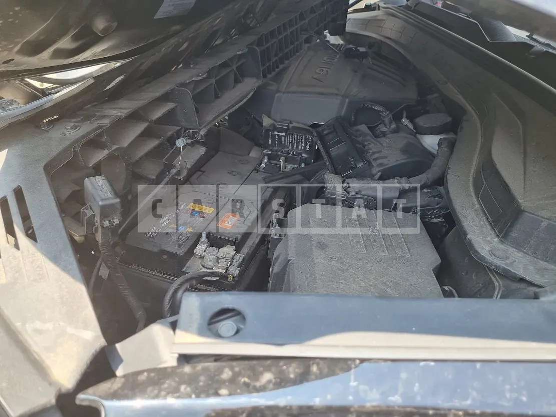 Photo 2 of 12: 2018 Hyundai Santa Fe TM, VIN KMHS381BBKU103988 — Korean insurance auction