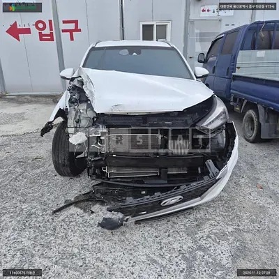 Photo 1 of 15: 2018 Hyundai Tucson, VIN KMHJ381ABKU812628 — Korean insurance auction
