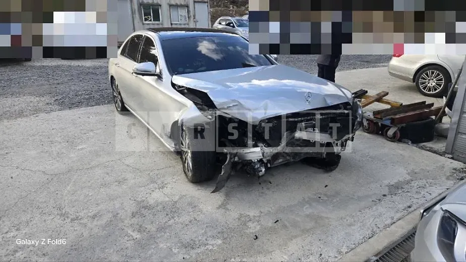 Photo 2 of 9: 2019 Mercedes-Benz E450 4Matic — Korean insurance auction