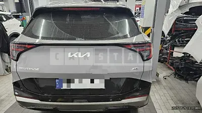 Photo 1 of 42: 2025 Kia Sportage 4WD — Korean insurance auction