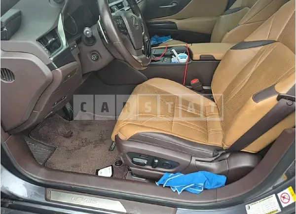 Photo 2 of 39: 2019 Lexus ES300h — Korean insurance auction