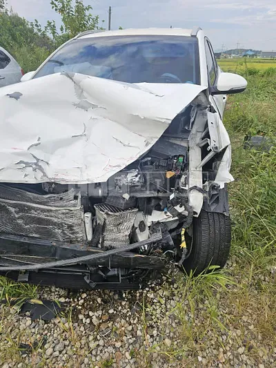 Photo 1 of 8: 2015 Hyundai Tucson, VIN KMHJ381ABGU048914 — Korean insurance auction