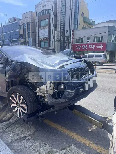 Photo 1 of 6: 2017 Kia Sportage — Korean insurance auction