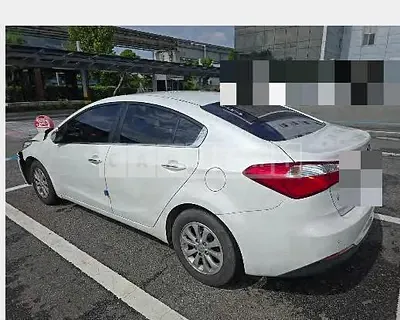 Photo 1 of 9: 2015 Kia Kz — Korean insurance auction