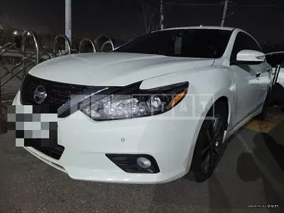 Photo 1 of 56: 2017 Nissan Altima 2.5, VIN 1N4AL3AP2HC260022 — Korean insurance auction