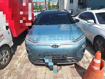Photo 1 of 16: 2019 Hyundai Kona Electric, VIN KMHK381GFKU035309 — Korean insurance auction