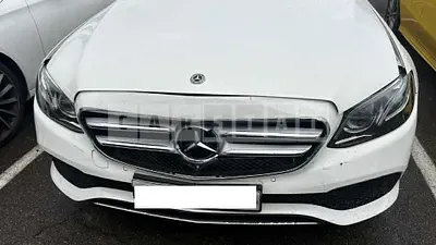 Photo 1 of 16: 2019 Mercedes-Benz E220 d — Korean insurance auction