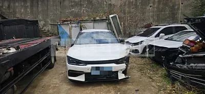 Photo 1 of 13: 2022 Kia EV6 Long Range — Korean insurance auction