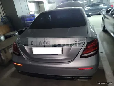 Photo 1 of 48: 2017 Mercedes-Benz E 400 4MAIC, VIN WDDZF6GB9HA219678 — Korean insurance auction