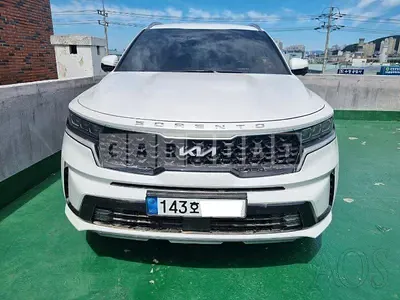 Photo 1 of 28: 2021 Kia Sorento Hybrid, VIN KNARM81GBNA071638 — Korean insurance auction