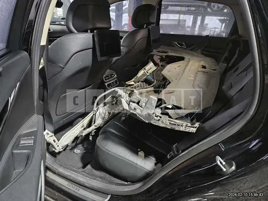 Photo 2 of 17: 2021 Genesis Hyundai G80, VIN KMTGC41DDMU033844 — Korean insurance auction