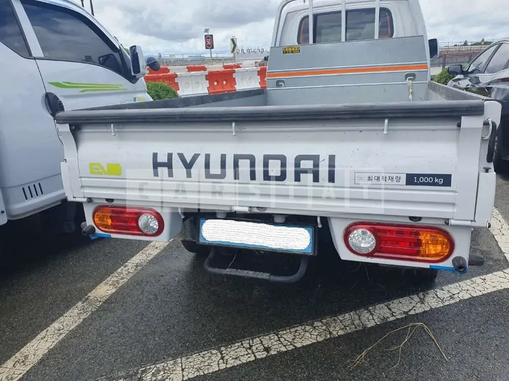 Photo 2 of 4: 2022 Ravon Hyundai Potter 2 Institutes, VIN KMFZCZ7NFNU031716 — Korean insurance auction