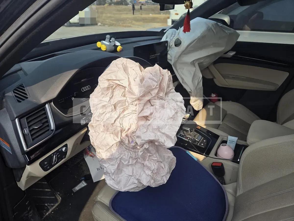 Photo 2 of 6: 2021 Audi Q5 45 TFSI quattro — Korean insurance auction