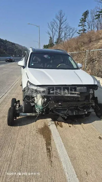 Photo 1 of 5: 2018 Hyundai Santa Fe TM — Korean insurance auction