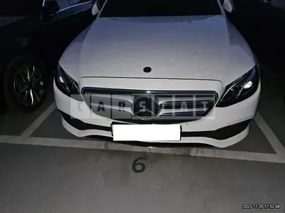 Photo 1 of 37: 2019 Mercedes-Benz E 300 — Korean insurance auction
