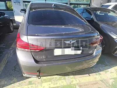 2015 Genesis