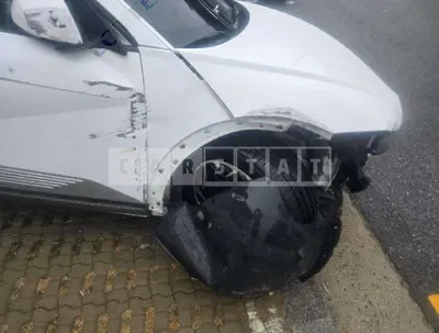 Photo 1 of 31: 2022 Hyundai IONIQ 5 — Korean insurance auction