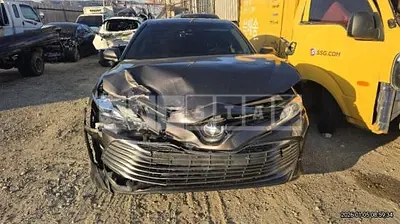 Photo 1 of 7: 2018 Toyota Camry, VIN JTNB11HKXJ3073292 — Korean insurance auction