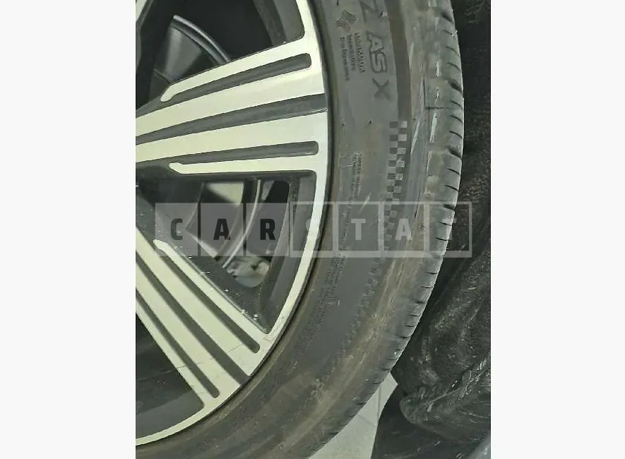 Photo 3 of 3: 2022 Volvo (parts) XC90T8 AWD Wheels — Korean insurance auction