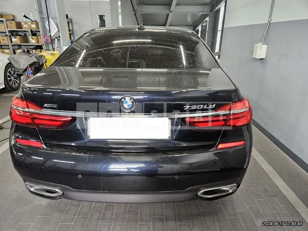 Photo 2 of 41: 2018 BMW 730Ld xDrive WLTP — Korean insurance auction