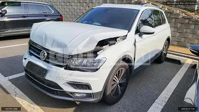 Photo 1 of 19: 2020 Volkswagen Tiguan 2.0 TDI, VIN WVGZZZ5NZLW905487 — Korean insurance auction