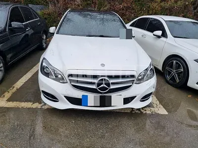 Photo 1 of 37: 2016 Mercedes-Benz E250 BlueTec 4Matic, VIN WDDHF9HBXGB310219 — Korean insurance auction