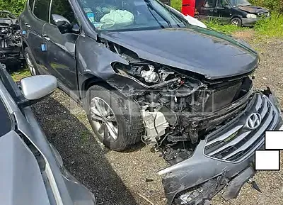 Photo 1 of 14: 2016 Hyundai Santa Fe — Korean insurance auction