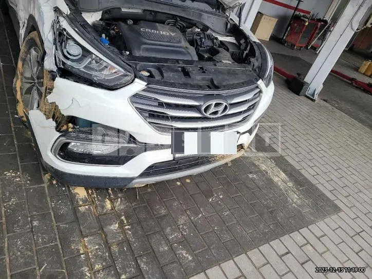 Photo 2 of 18: 2015 Hyundai Santa Fe DM 2.0, VIN KMHSW81UBFU518154 — Korean insurance auction