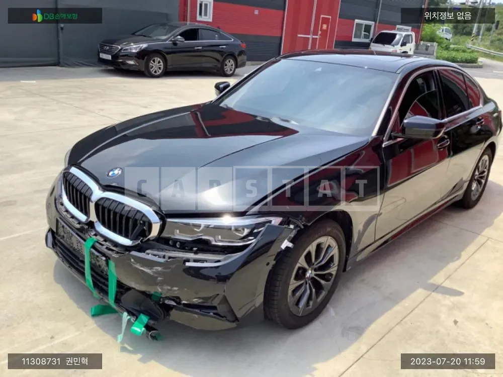 Photo 2 of 15: 2022 BMW 320i, VIN WBA5X5109NFM52558 — Korean insurance auction