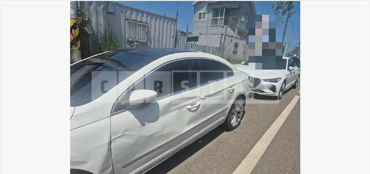 Photo 2 of 12: 2015 Volkswagen CC 2.0 TDI Blue Motion — Korean insurance auction