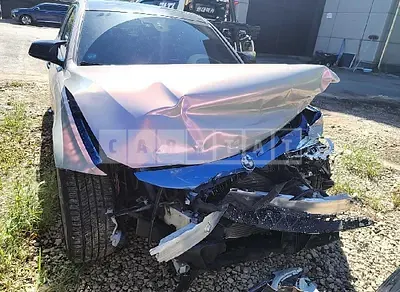 Photo 1 of 13: 2018 BMW 320d — Korean insurance auction