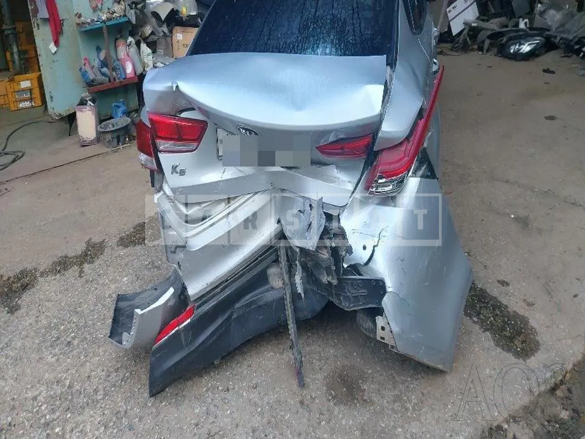 Photo 2 of 8: 2016 Kia K5 2.0(LPG), VIN KNAGS416BHA127802 — Korean insurance auction