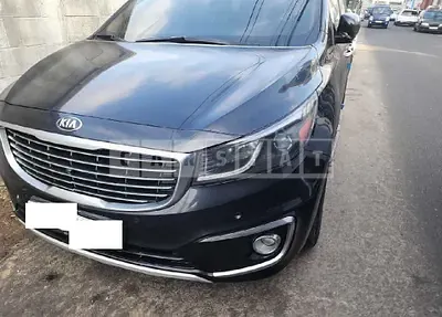 Photo 1 of 27: 2016 Kia Carnival Limousine, VIN KNAME81ABGS104287 — Korean insurance auction