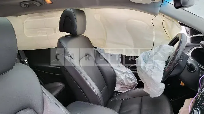 Photo 2 of 8: 2015 Hyundai Santa Fe 2.2, VIN KMHSW81XBGU582188 — Korean insurance auction
