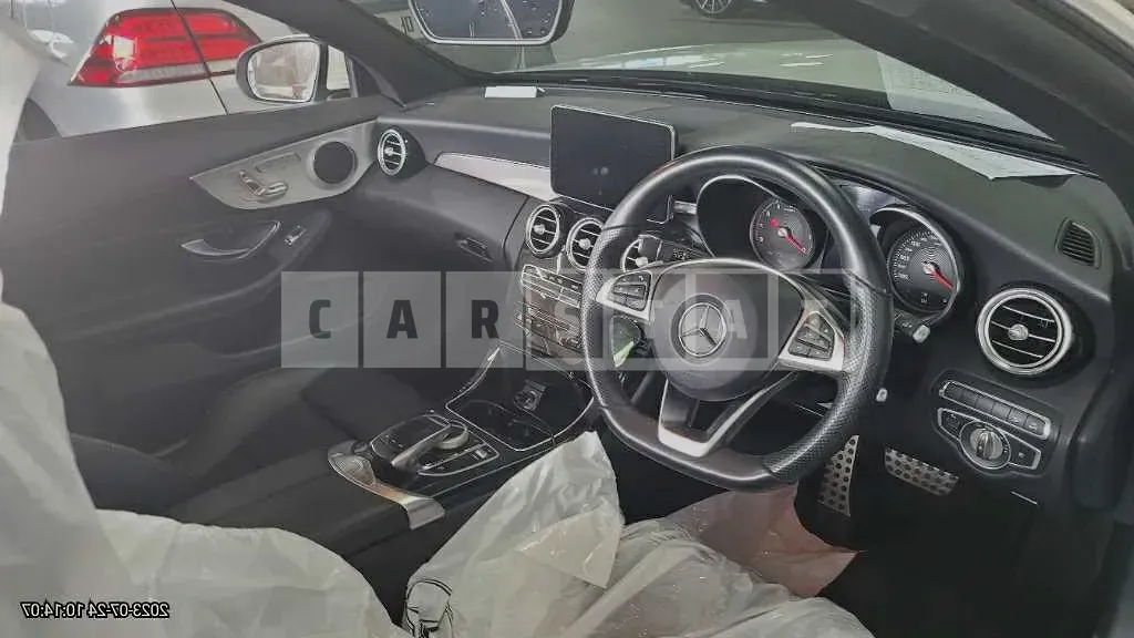 Photo 2 of 9: 2018 Mercedes-Benz C200 Cabriolet, VIN WDDWK4CB5JF717586 — Korean insurance auction