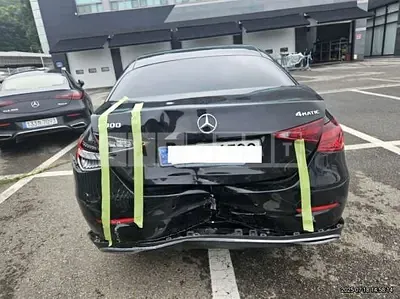 Photo 1 of 50: 2024 Mercedes-Benz C300 4Matic — Korean insurance auction