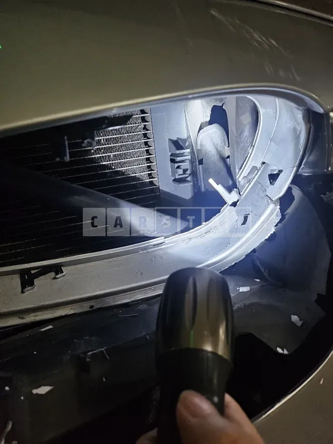 Photo 2 of 6: 2014 BMW 320d EfficientDynamics Edi — Korean insurance auction
