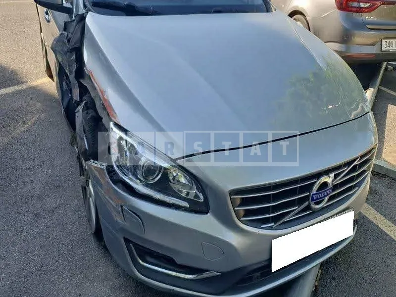 Photo 2 of 40: 2015 Volvo S60 D3, VIN YV1FS79B0G2401160 — Korean insurance auction