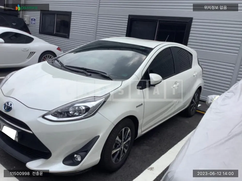 Photo 2 of 41: 2019 Toyota Prius C, VIN JTDKDTB32K1632324 — Korean insurance auction