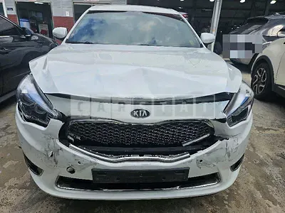 Photo 1 of 25: 2015 Kia K7 — Korean insurance auction