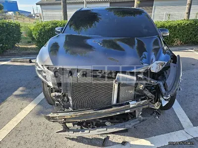 Photo 1 of 26: 2018 Kia Carnivals — Korean insurance auction