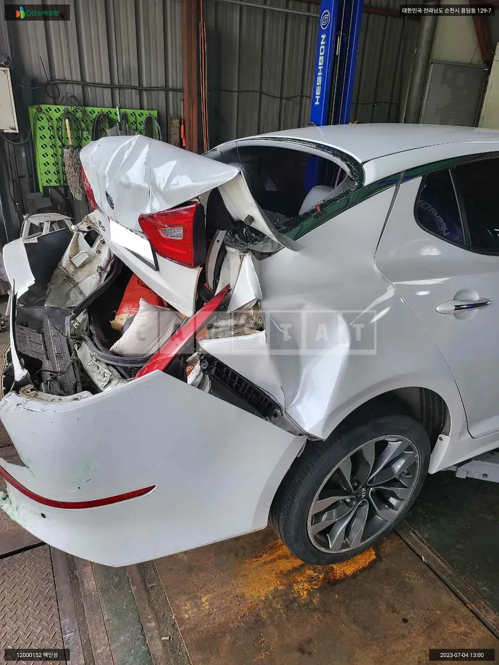 Photo 2 of 14: 2015 Kia K5, VIN KNAGN419BFA646156 — Korean insurance auction