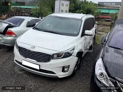 Photo 1 of 11: 2015 Kia Carnival, VIN KNHMF37ABGS159627 — Korean insurance auction