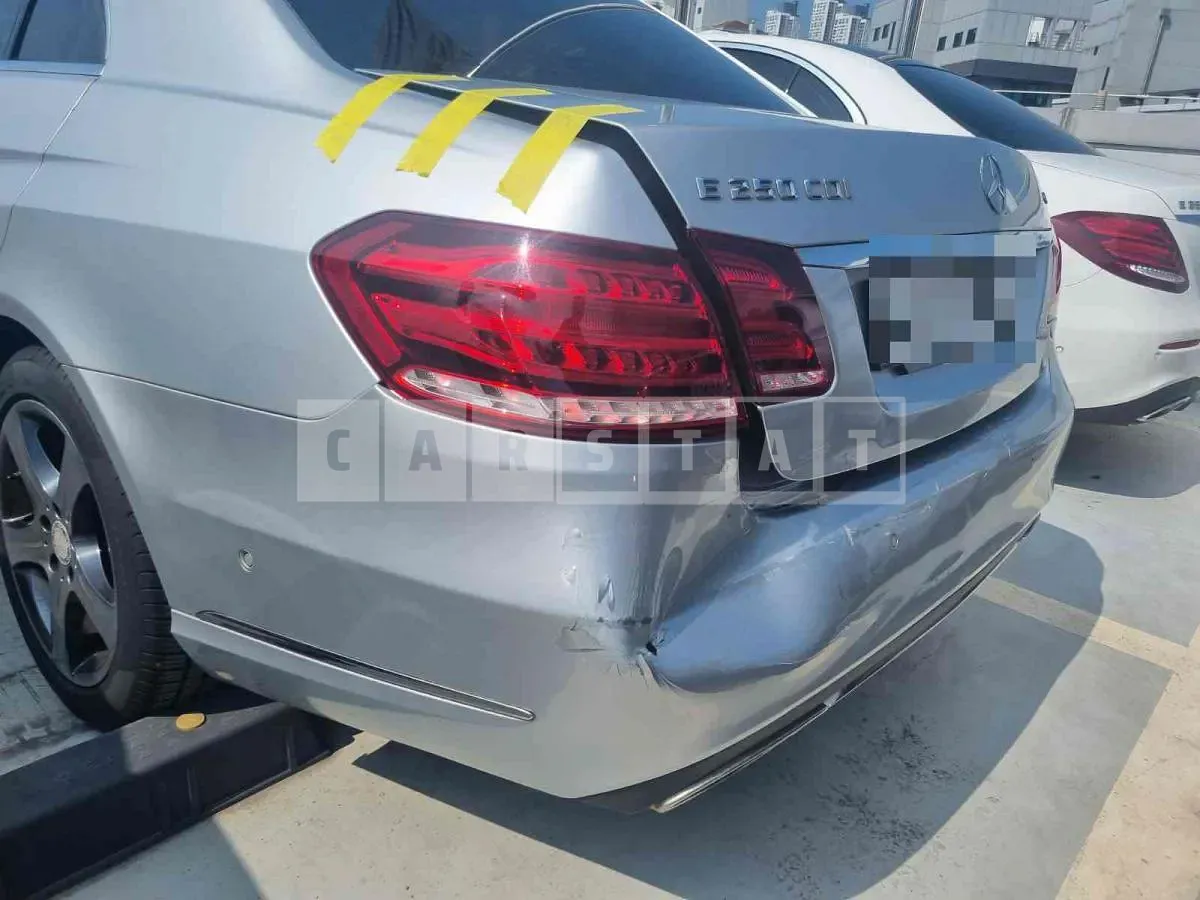 Photo 2 of 8: 2014 Mercedes-Benz E250 CDI 4Matic — Korean insurance auction