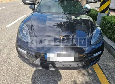 Photo 1 of 18: 2017 Porsche Simorche Panamera Turbo — Korean insurance auction